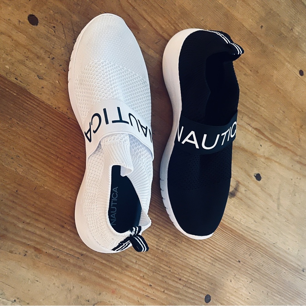 Nautica Womens slip on Tennis Shoes one of a kind Black & White size 10